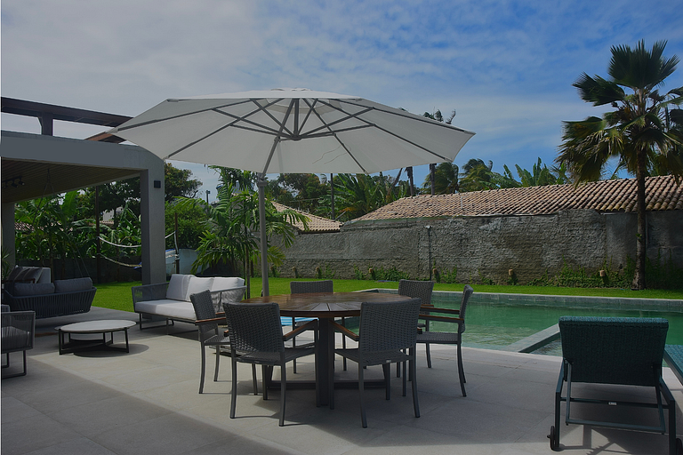 Casa alto padrão em Serrambi com rooftop exclusivo