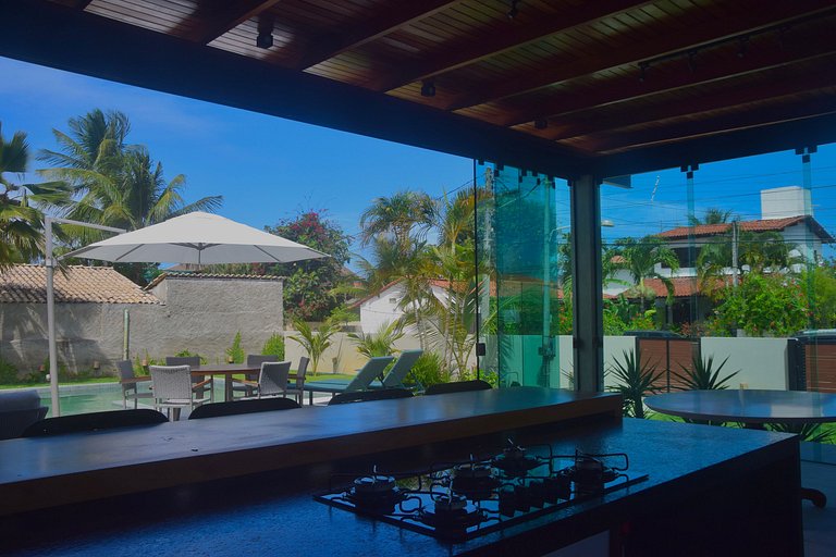 Casa alto padrão em Serrambi com rooftop exclusivo